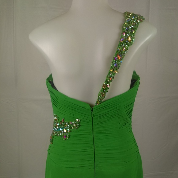 Alyce Paris Kelly Green 1 Shoulder Gown Size 4 - Picture 6 of 8
